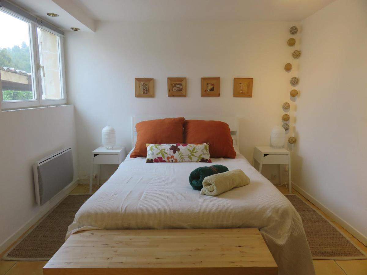 Les Mondes - Appartement Bas De Maison Ensues-la-Redonne Dış mekan fotoğraf