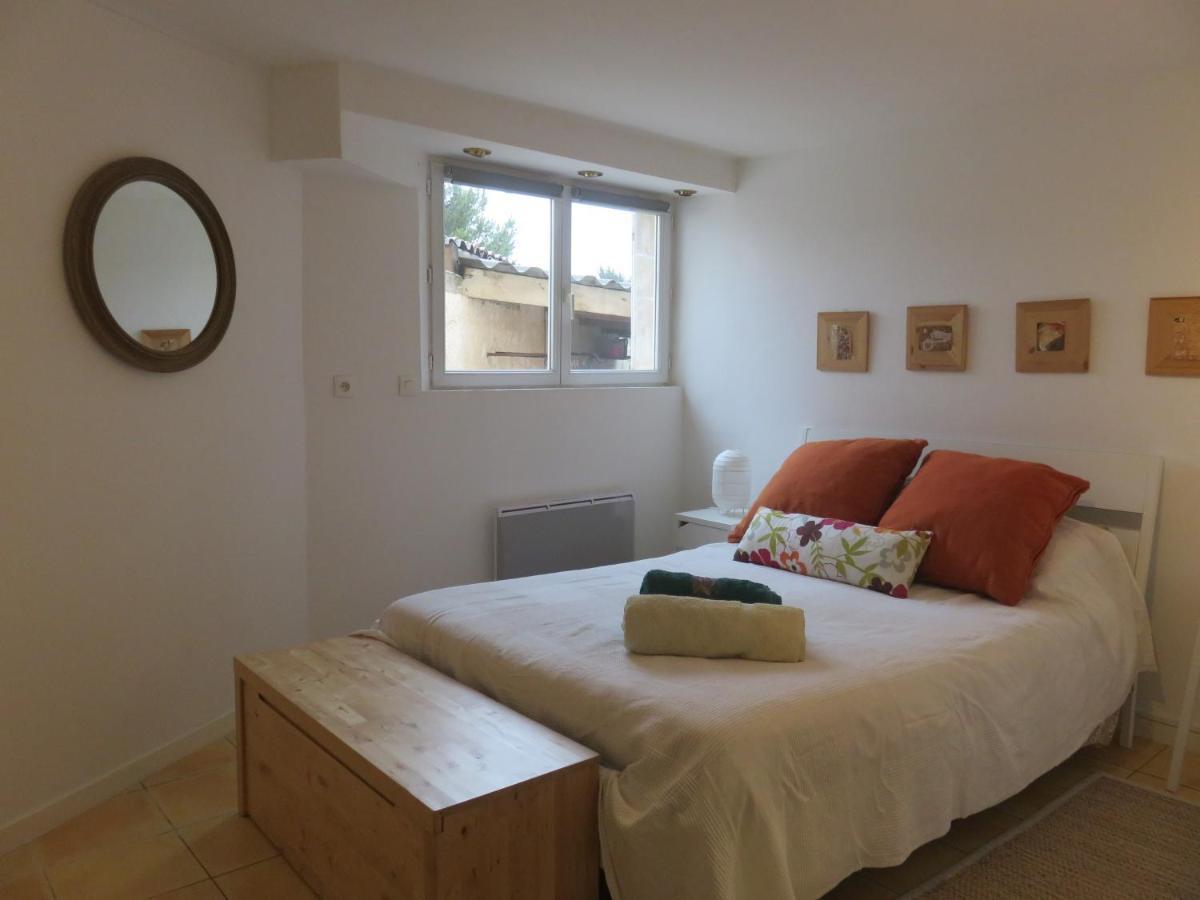 Les Mondes - Appartement Bas De Maison Ensues-la-Redonne Dış mekan fotoğraf